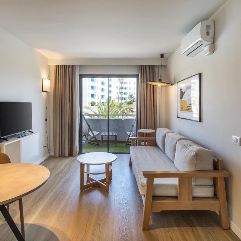 Hotel LIVVO Anamar Suites - Double Room with Kitchenette (2 Adults + 1 Child) - 6