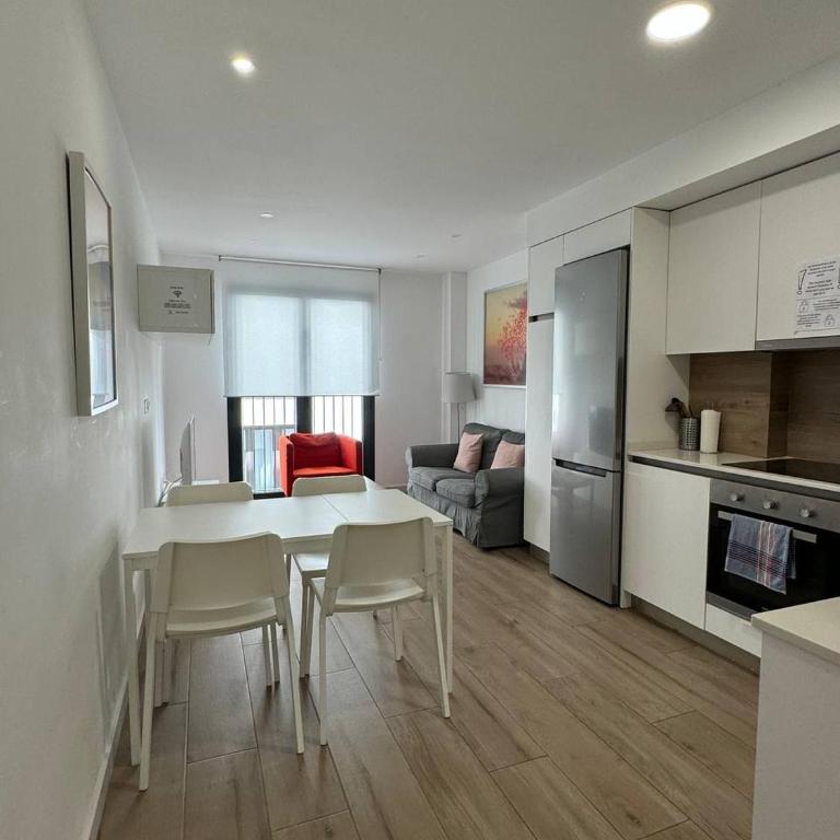 Escolano Rooms MAS 11 Noches - Two-Bedroom Apartment - 14