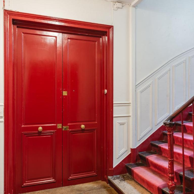 Grand appt 2 Ch proche Champs Elysees Montmartre - Appartement - 20