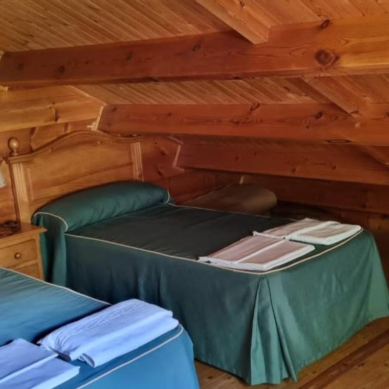 CASA DE MADERA ZUMACAR I - Two-Bedroom House - 17