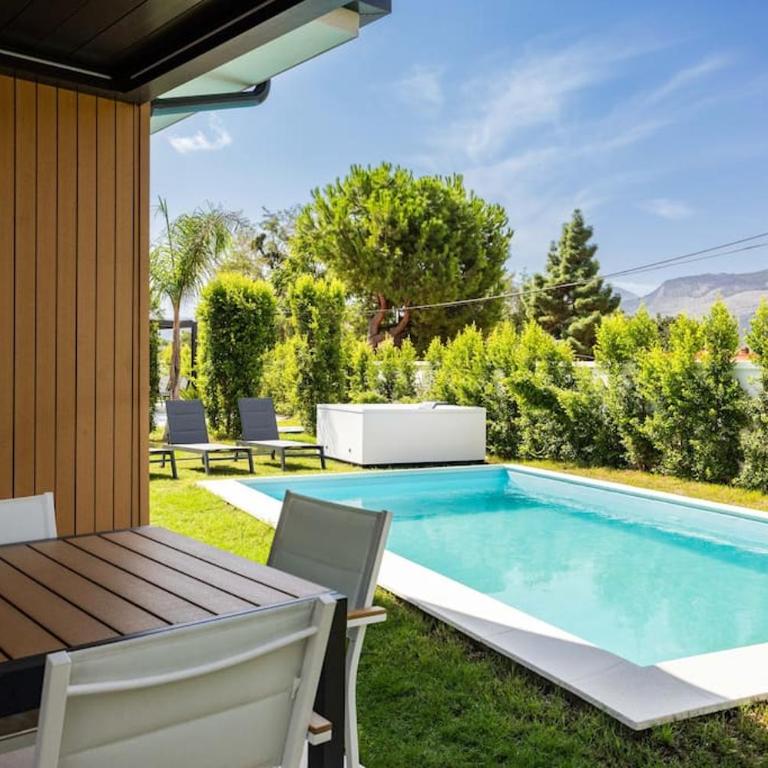 Luxury Jacuzzi Villa Diana - Appartamento con 2 Camere da Letto - 10