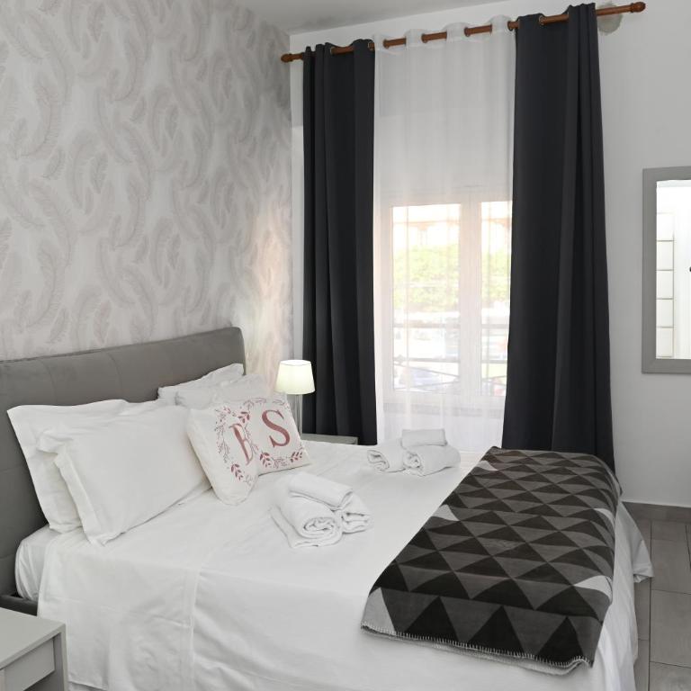 Bovio Square XIV - Camera Quadrupla Luxury - 2