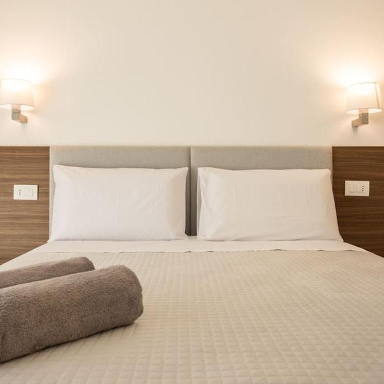Luxury Jacuzzi Villa Nettuno - Appartamento con 3 Camere da Letto - 7