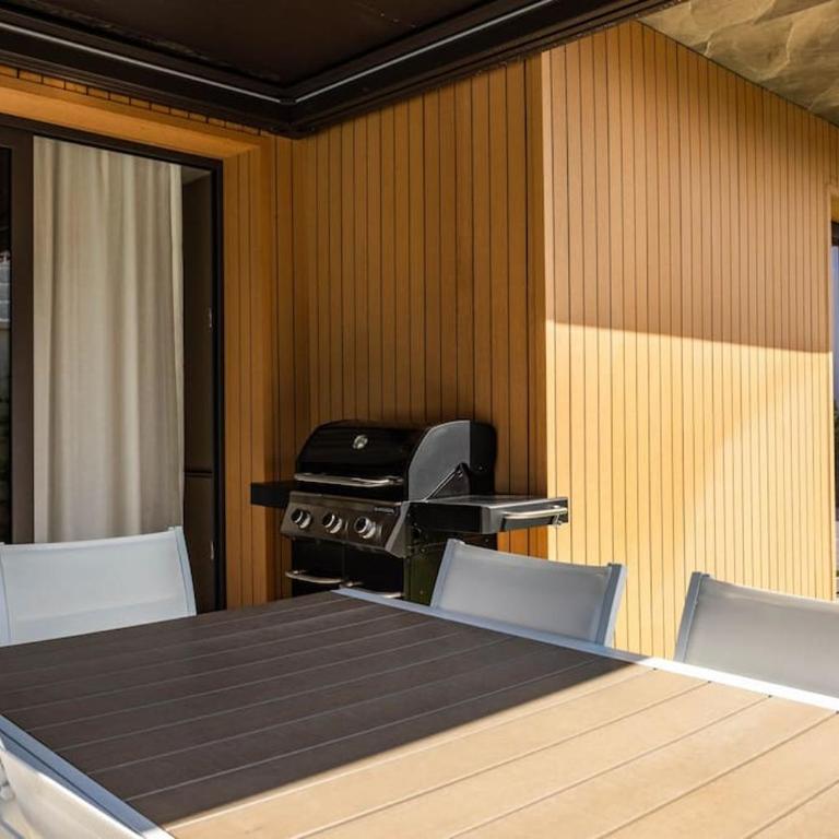 Luxury Jacuzzi Villa Nettuno - Appartamento con 3 Camere da Letto - 25