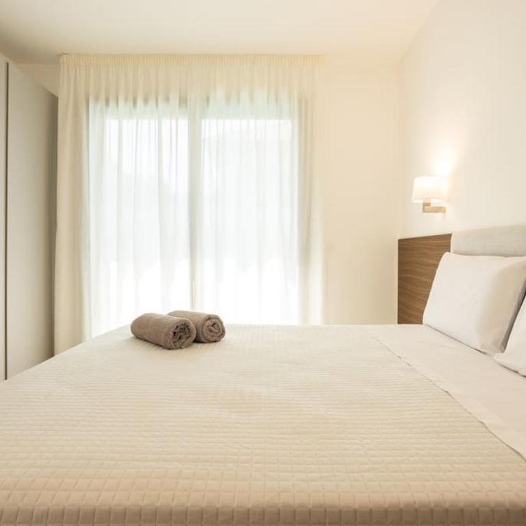 Luxury Jacuzzi Villa Nettuno - Appartamento con 3 Camere da Letto - 27