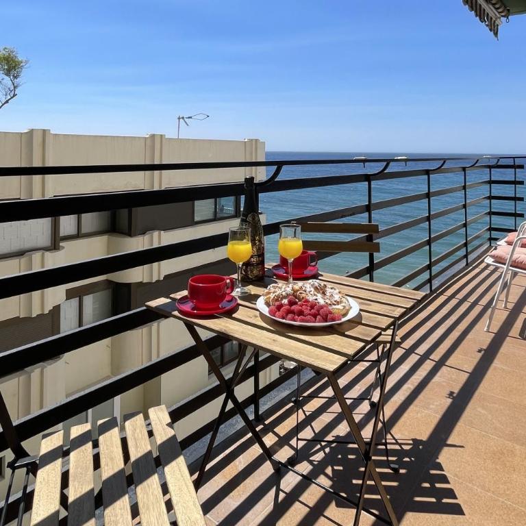Mediterraneo 508. Fantastic Studio on the Beachfront with Sea Views. - Studio - 1