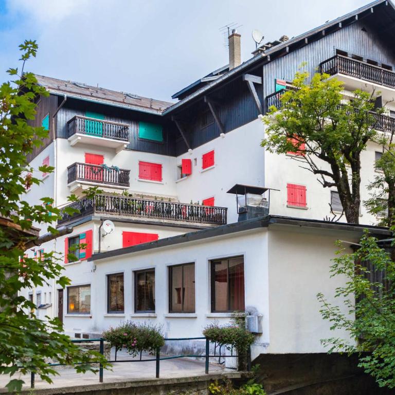 Appartement au cœur de Megève avec terrasse, cheminée, 3 chambres, wifi et linge inclus - FR-1-453-311 - Appartement - 2
