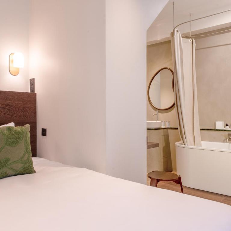 Le Lampika Hôtel - Chambre Lit Queen-Size Deluxe Extra - 1