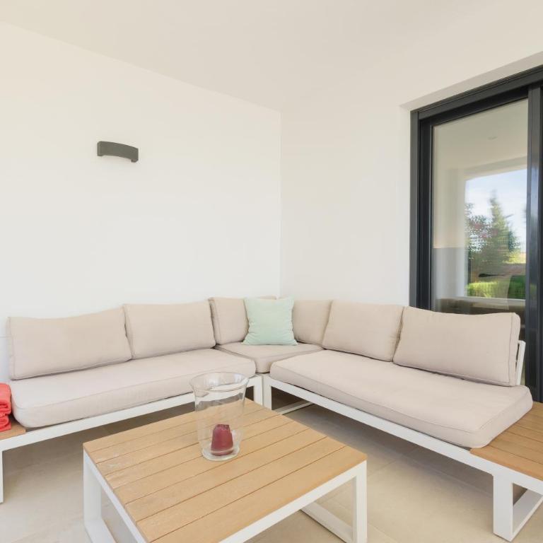 Cozy holiday home by the beach in Costabella, Marbella - Casa de 2 dormitorios - 3