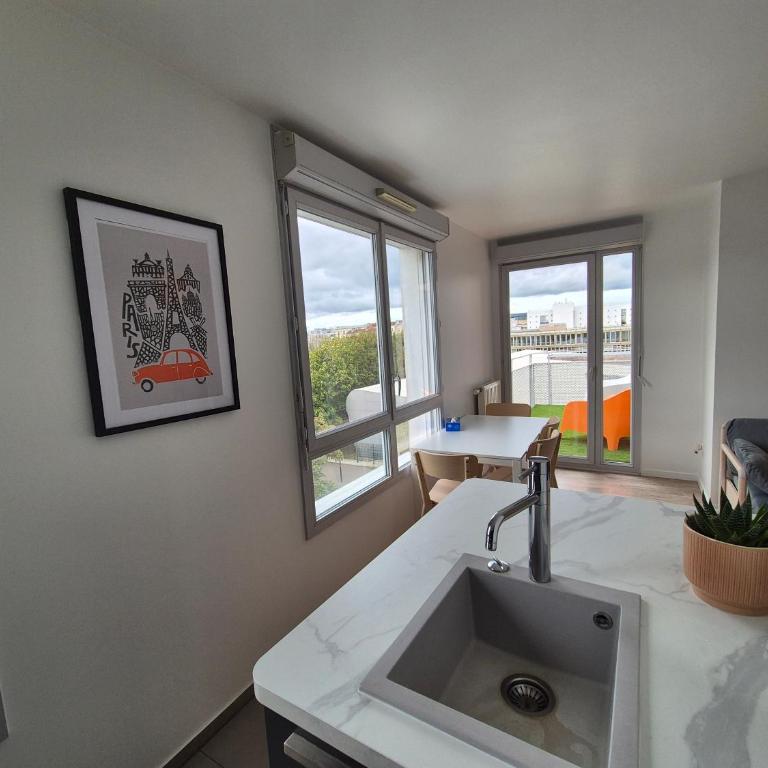 Appartement Les Portes du Stade - Two-Bedroom Apartment - 11