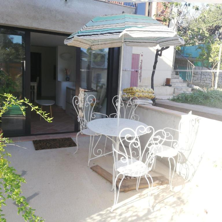 Appart Sympa au Calme - Appartement 2 Chambres avec Terrasse - 1
