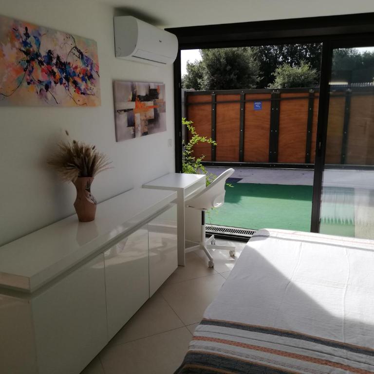 Appart Sympa au Calme - Appartement 2 Chambres avec Terrasse - 9
