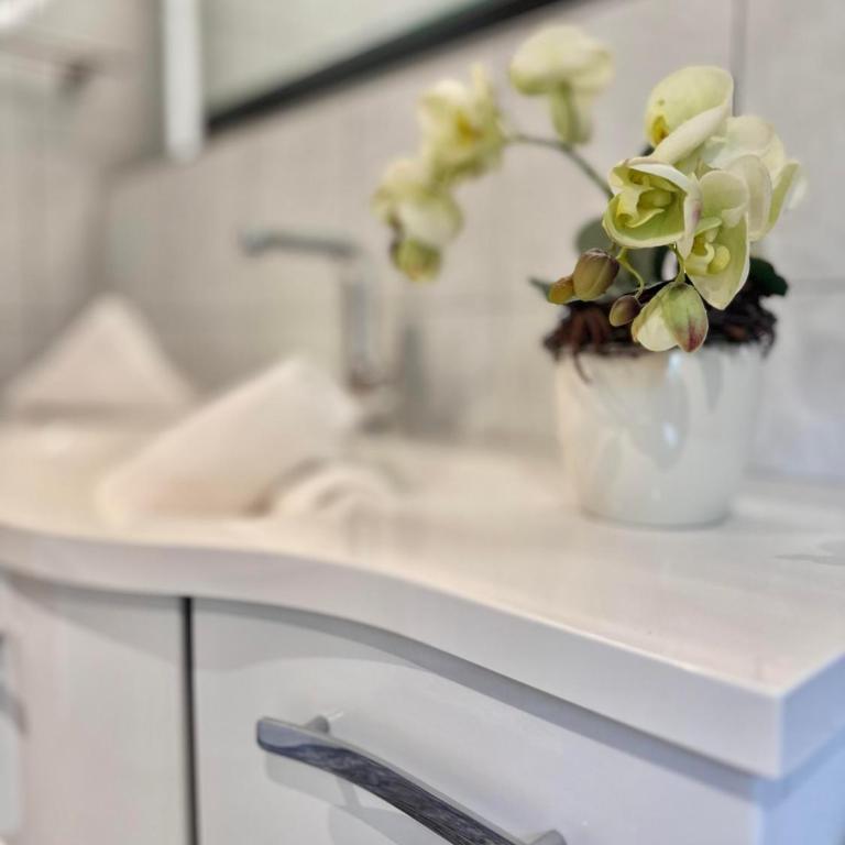 Allgäu Oase - Apartment mit 2 Schlafzimmern und Dusche - 24