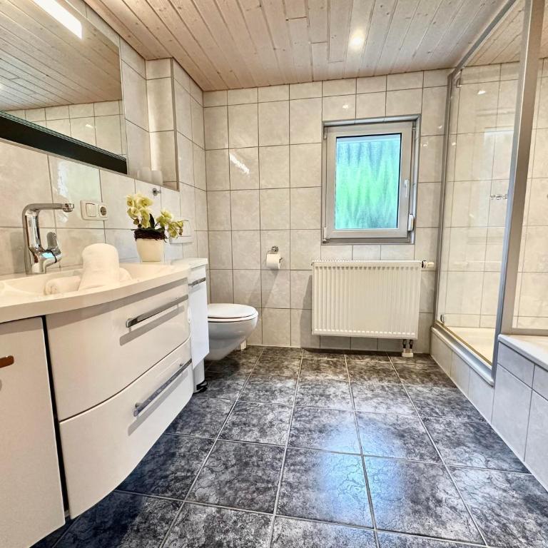 Allgäu Oase - Apartment mit 2 Schlafzimmern und Dusche - 25