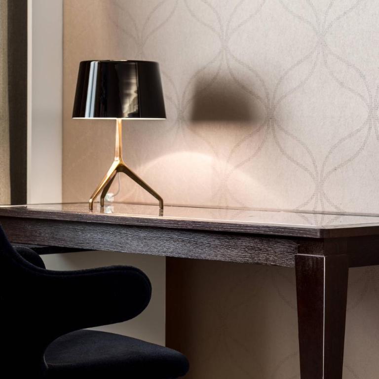 AC Hotel Paris Porte Maillot by Marriott - Chambre Lit King-Size Classique - 4