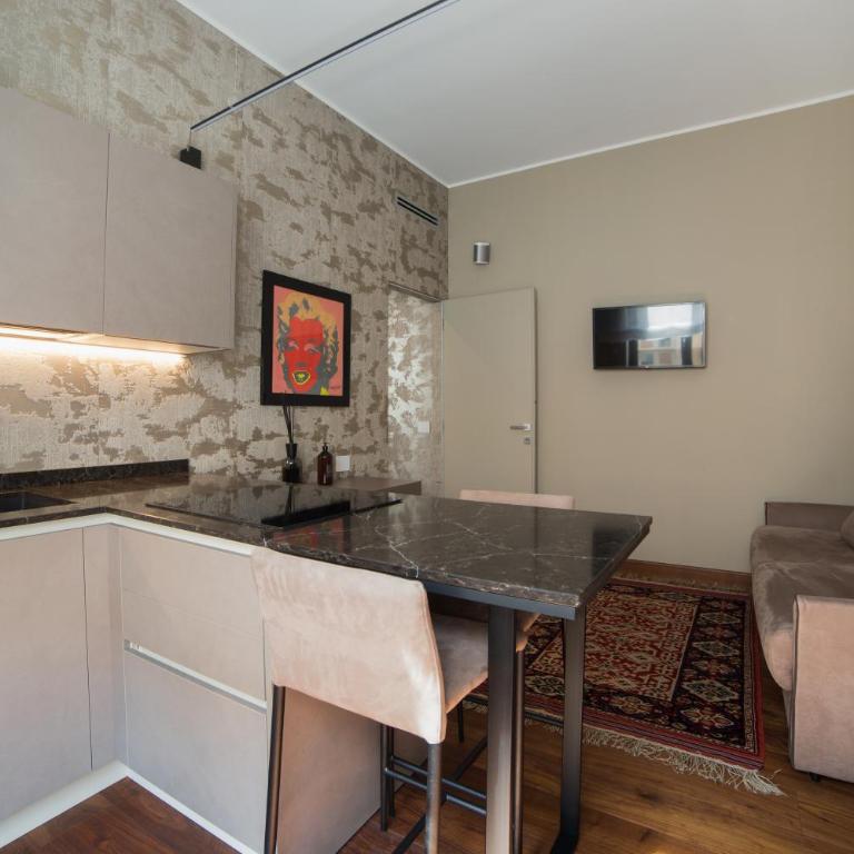 ELLE Boutique Apartment - Nel cuore di Torino - Apartment - 3