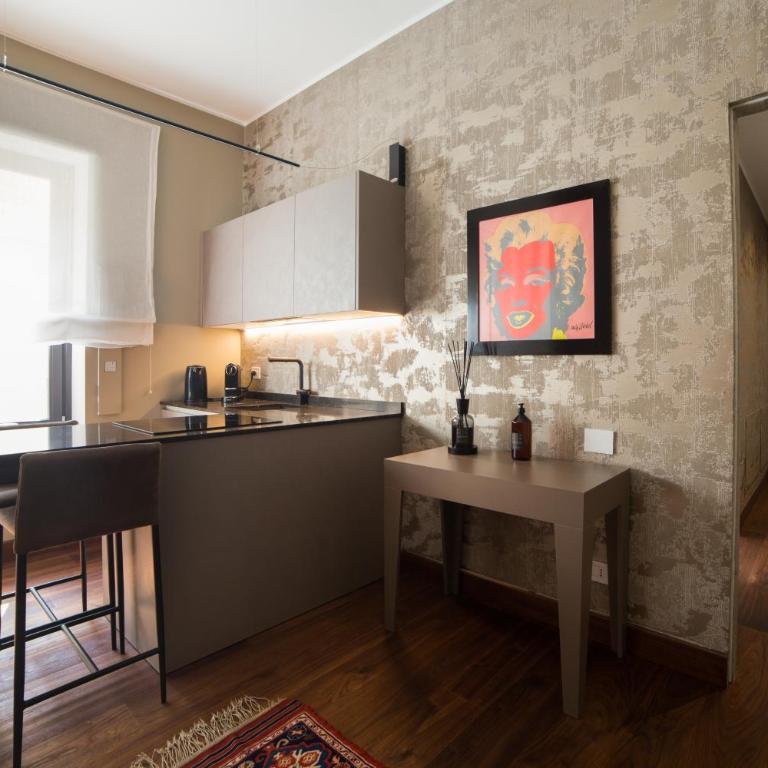 ELLE Boutique Apartment - Nel cuore di Torino - Apartment - 4