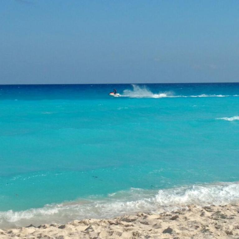Apartment Ocean Front Cancun - Studio Apartment with Sea View - 15