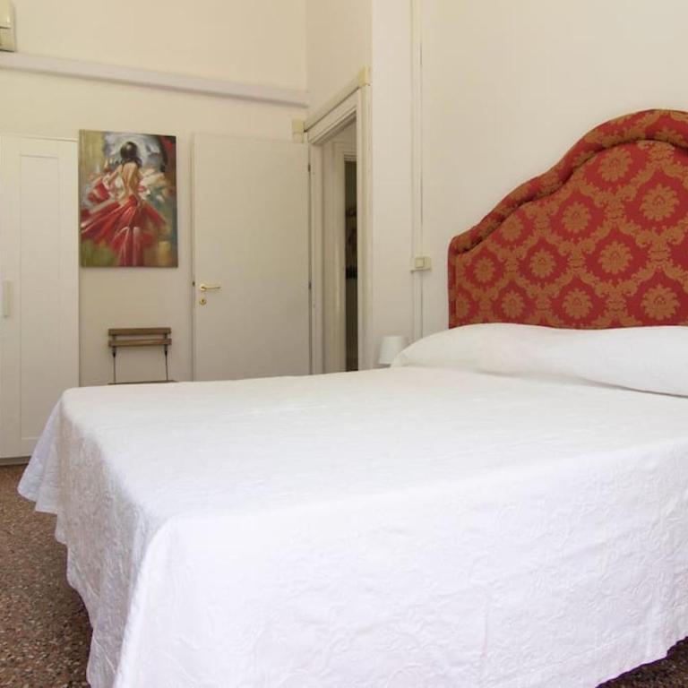 La Beatrice - Two-Bedroom Apartment - 3
