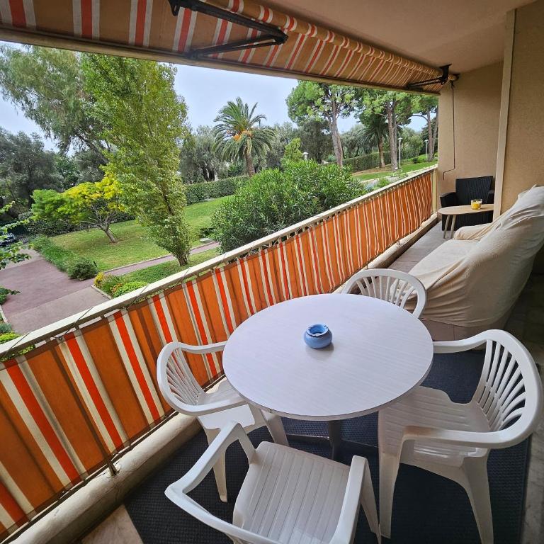 La Terrasse des Pins Spacieux et Familial - Appartement 2 Chambres - 4