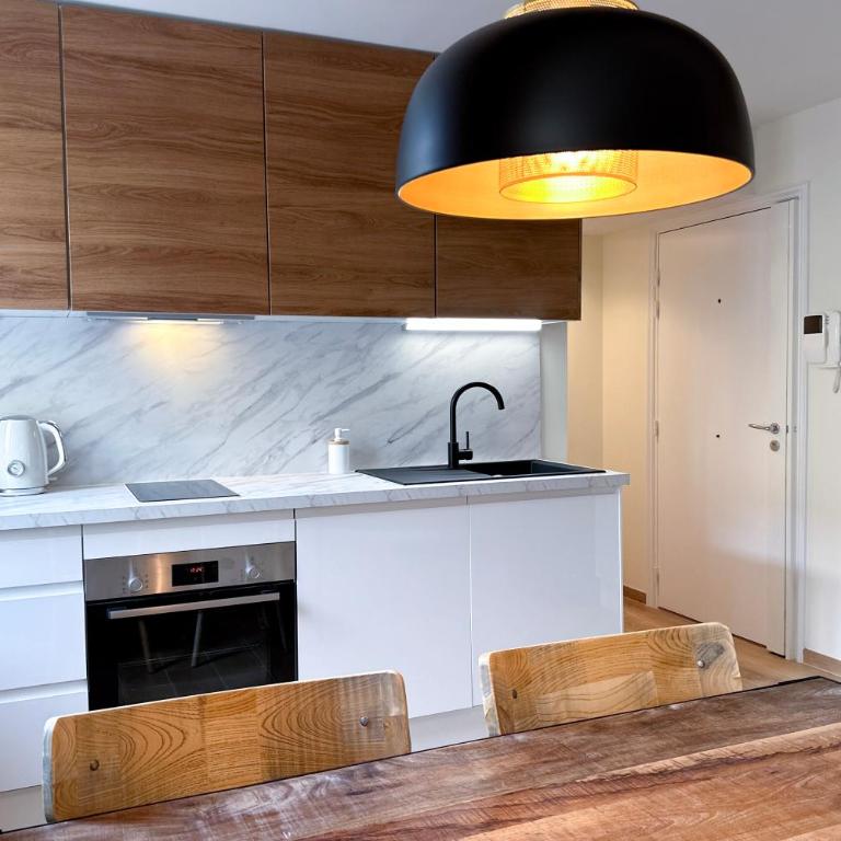 MACE Appartement avec SPA dans quartier Historique Exclusif Calme Coeur d'Antibes - Appartement 1 Chambre - 16