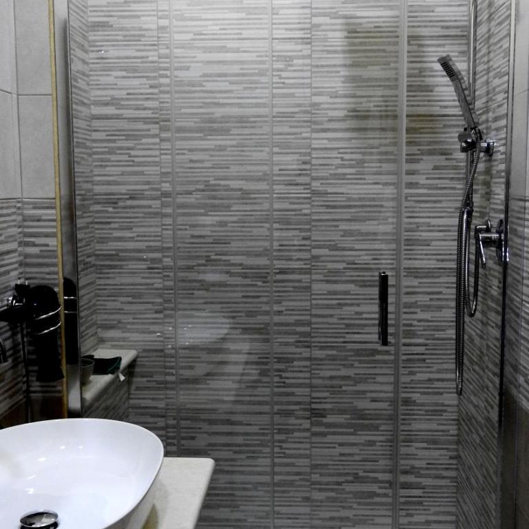 Il cappello sulle 23! Camere in affitto breve - Camera Matrimoniale con Bagno Privato - 11
