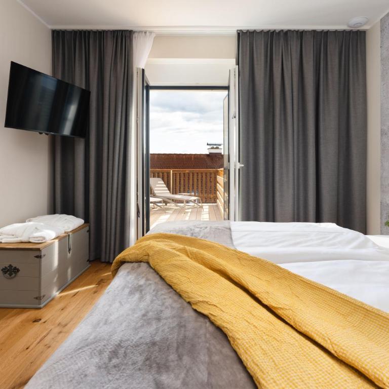 Das Weinkitz - Zimmer mit Kingsize-Bett und Whirlpool - 1