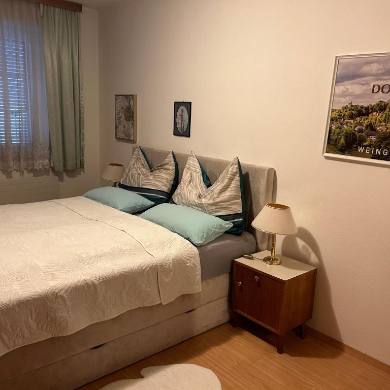 ALTSTADT-APARTMENTS Bad Radkersburg - Ihr Zuhause auf Reisen - Gediegene 88 m² Ferienwohnung „Weißburgunder“ - 1. OG Terrasse Innenhof - 26