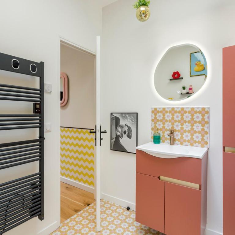 Relais Cocorico - Cocon proche tour Eiffel avec baignoire Balnéo - Appartement 1 Chambre - 3