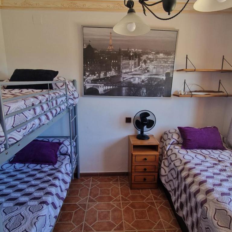 Villa Ángel, One of the best viewpoints in Malaga Bay - Three-Bedroom Villa - 54