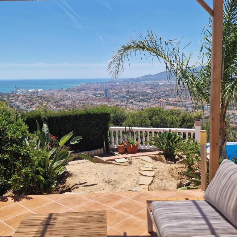 Villa Ángel, One of the best viewpoints in Malaga Bay - Three-Bedroom Villa - 61