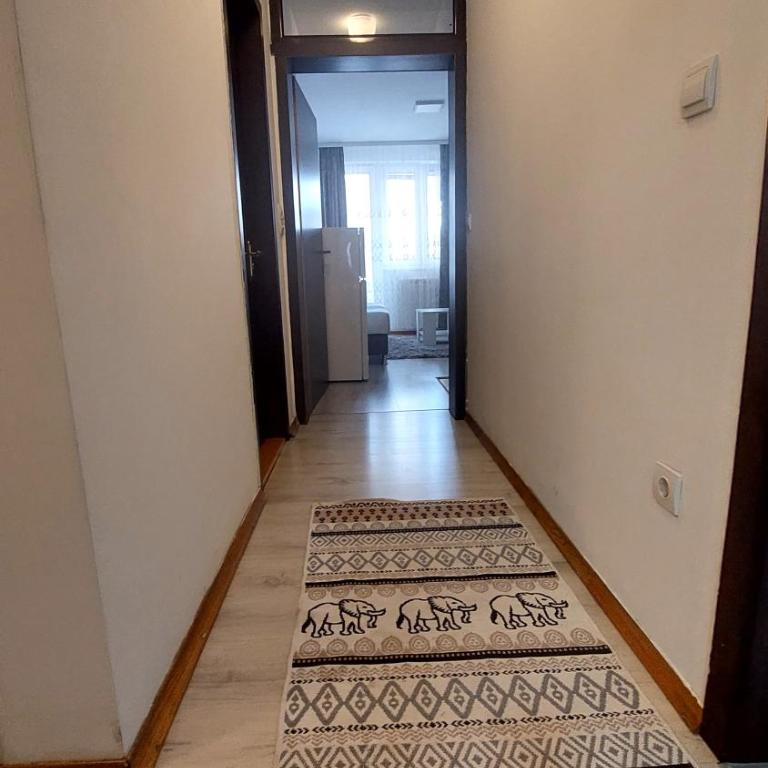 Papillon - Two-Bedroom Apartment - 10