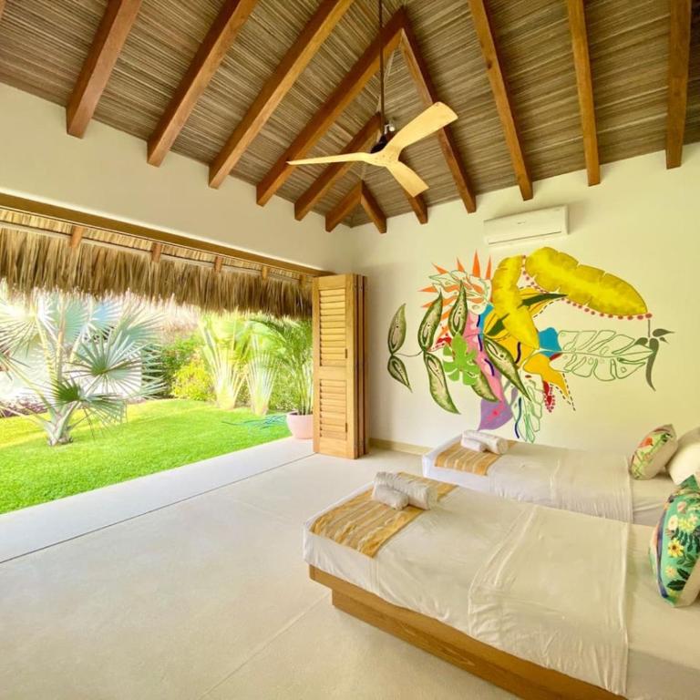 Casa Mona - Beachfront Luxury Villa - Verified Listing - Villa frente a la playa - 14