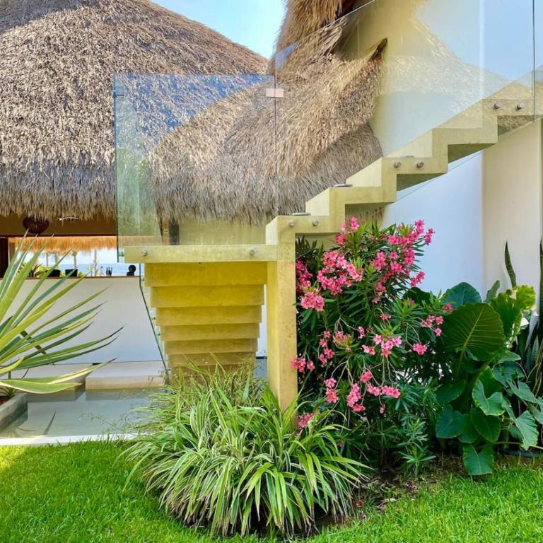 Casa Mona - Beachfront Luxury Villa - Verified Listing - Villa frente a la playa - 6