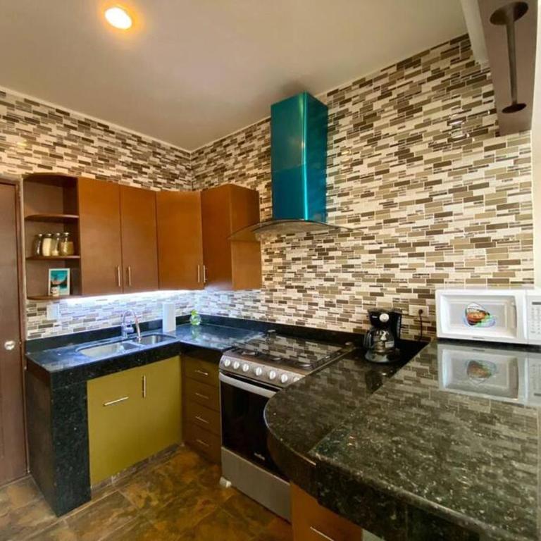 Casa Escondida - Three-Bedroom House - 7
