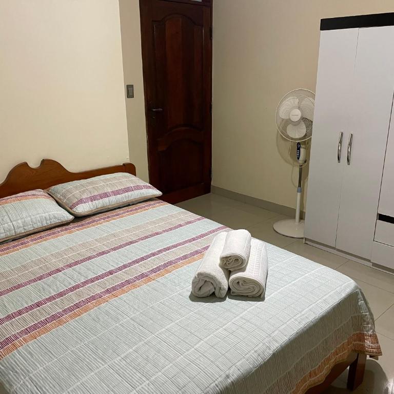 Hermosa casa, amplia y centrica! - Casa de 4 dormitorios - 10