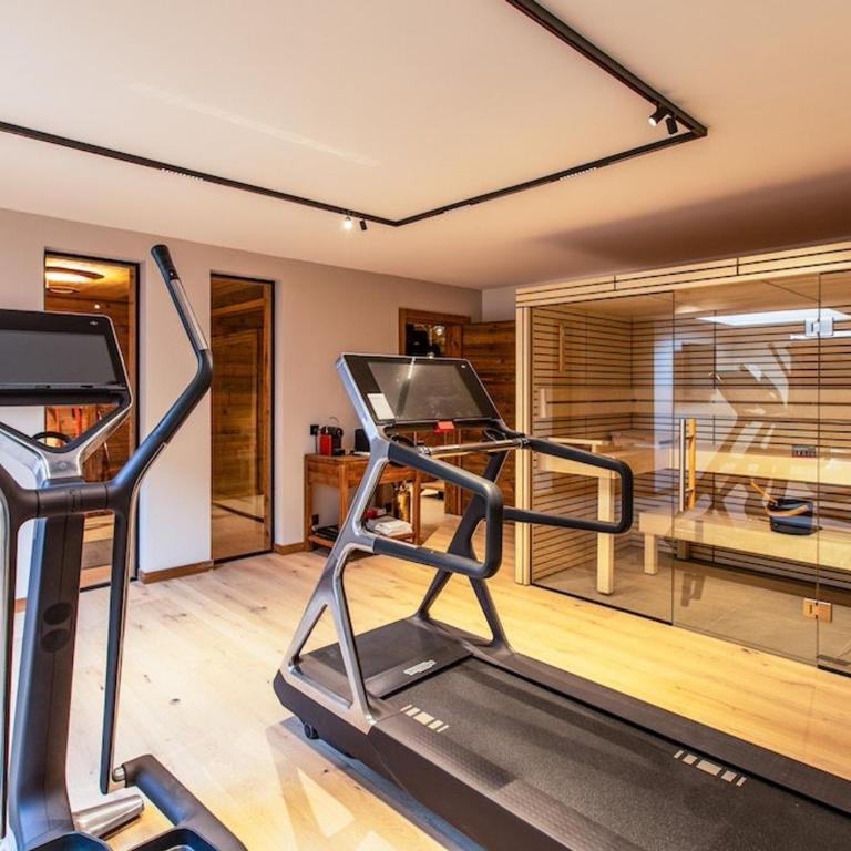 Chalet de luxe aux Gets avec jacuzzi, sauna, Wi-Fi, parking - FR-1-671-272 - Chalet - 22