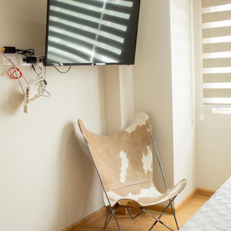 Centrico departamento de 3 habitaciones - Three-Bedroom Apartment - 59