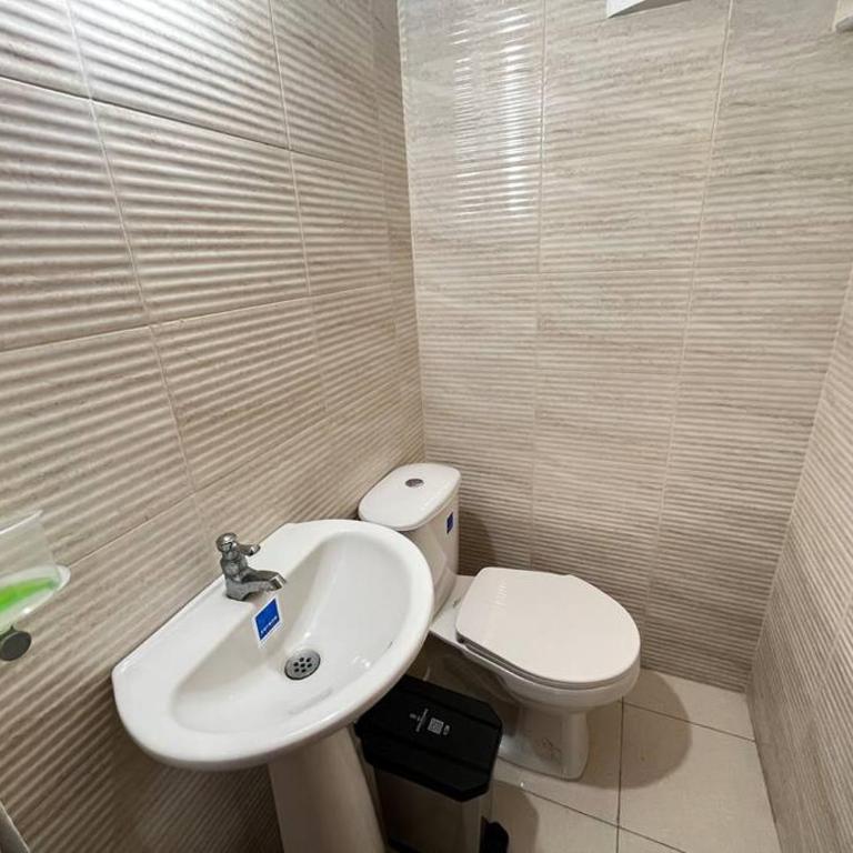 Hermoso apartamento bien ubicado - Apartamento de 3 dormitorios - 3