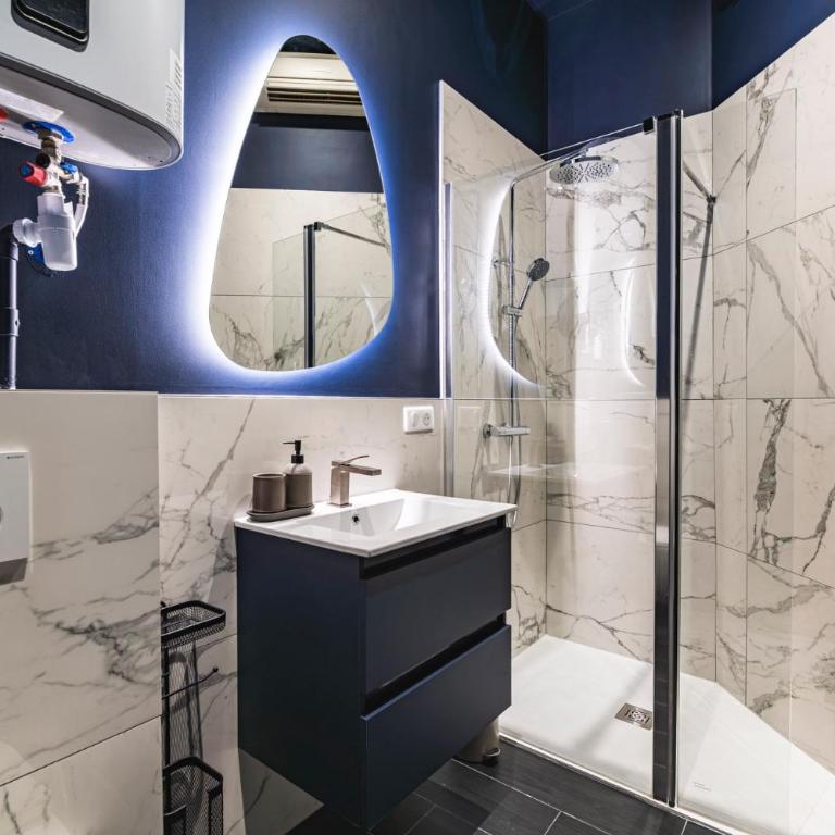 SPA Balnéo des Sacres-REIMS-Centre Ville - Appartamento con 1 Camera da Letto e Vasca Idromassaggio - 7