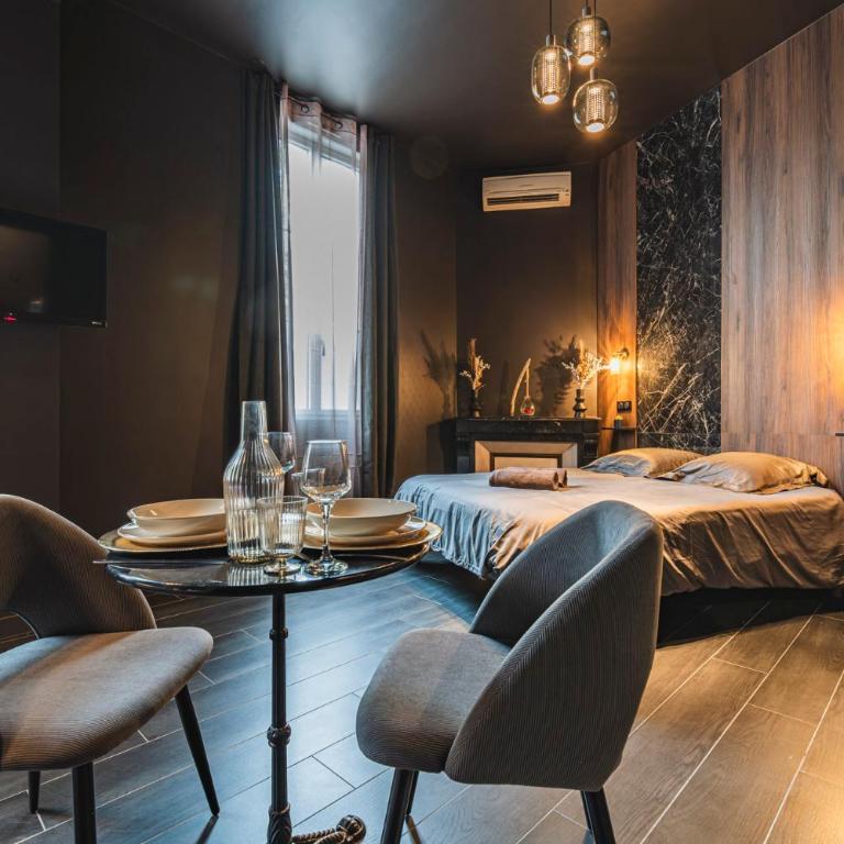 SPA Balnéo des Sacres-REIMS-Centre Ville - Appartamento con 1 Camera da Letto e Vasca Idromassaggio - 15