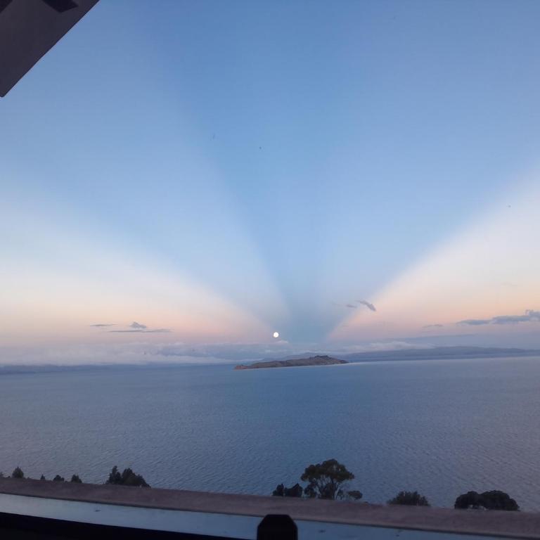 Sol y Luna - ISLA DEL SOL Bolivia - Superior Family Room - 4