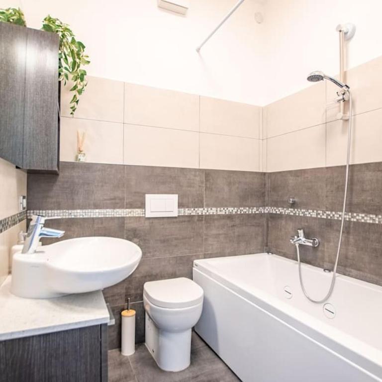 Centro città - Terrazzo silenzioso - Two-Bedroom House - 14