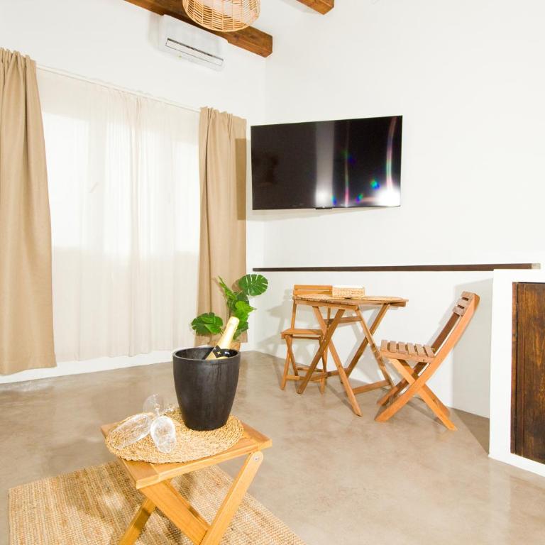El Charco Lofts - By AZ Rentals - One-Bedroom Apartment - 19