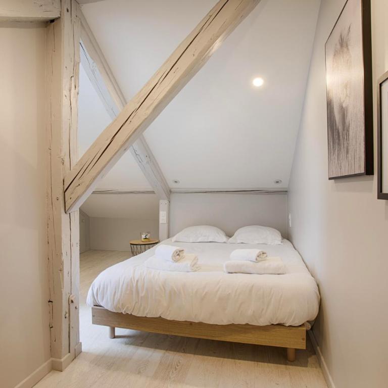Centre Ville Deauville - Two-Bedroom Apartment - 2