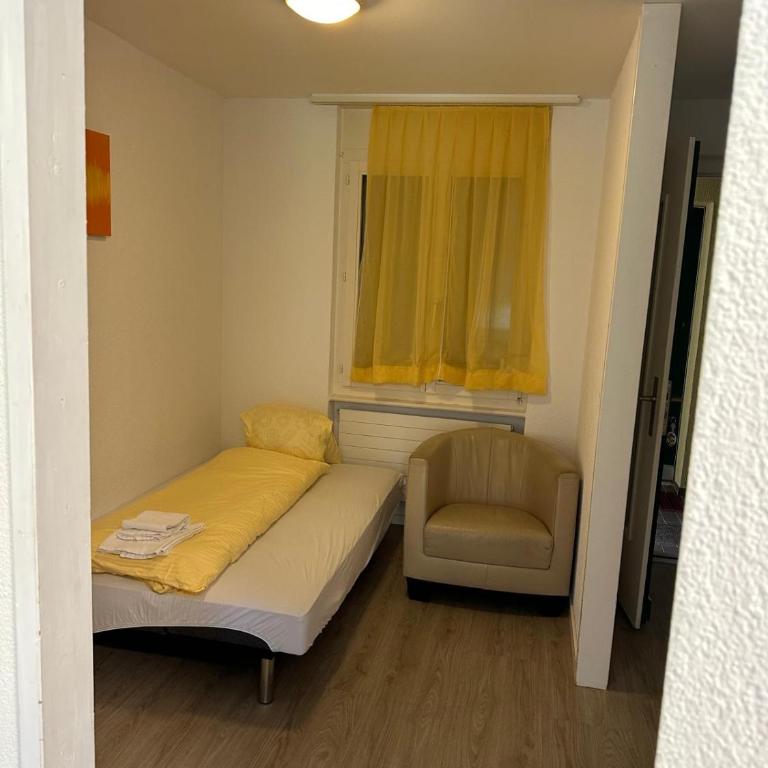 Studio 102 - Riverside - One-Bedroom Apartment - 3