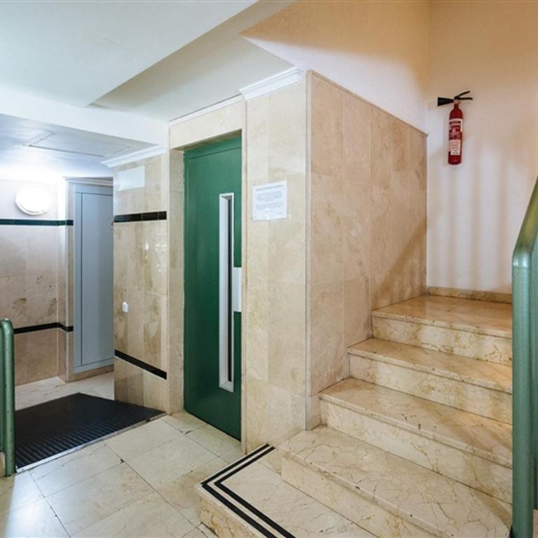 VIVIENDA TURISTICA ATANASIO BARRON- Free PARKING - Apartamento con 4 dormitorios - 44
