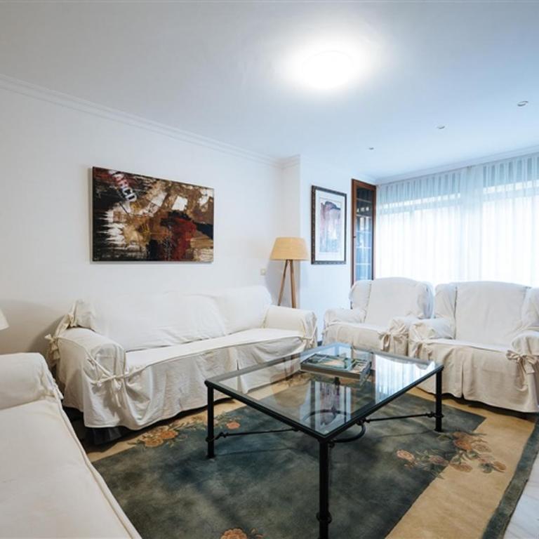 VIVIENDA TURISTICA ATANASIO BARRON- Free PARKING - Apartamento con 4 dormitorios - 5