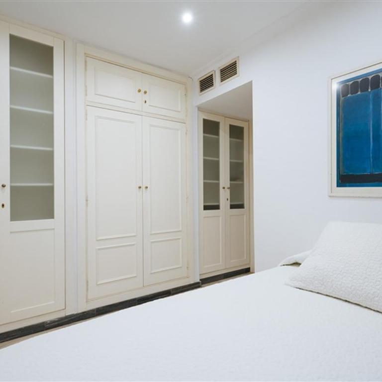 VIVIENDA TURISTICA ATANASIO BARRON- Free PARKING - Apartamento con 4 dormitorios - 25
