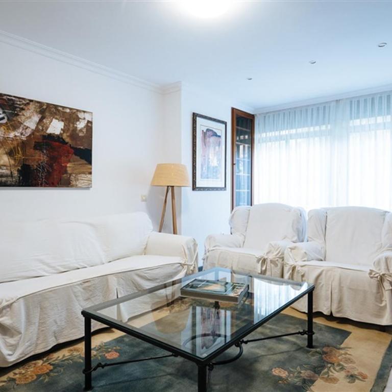 VIVIENDA TURISTICA ATANASIO BARRON- Free PARKING - Apartamento con 4 dormitorios - 8
